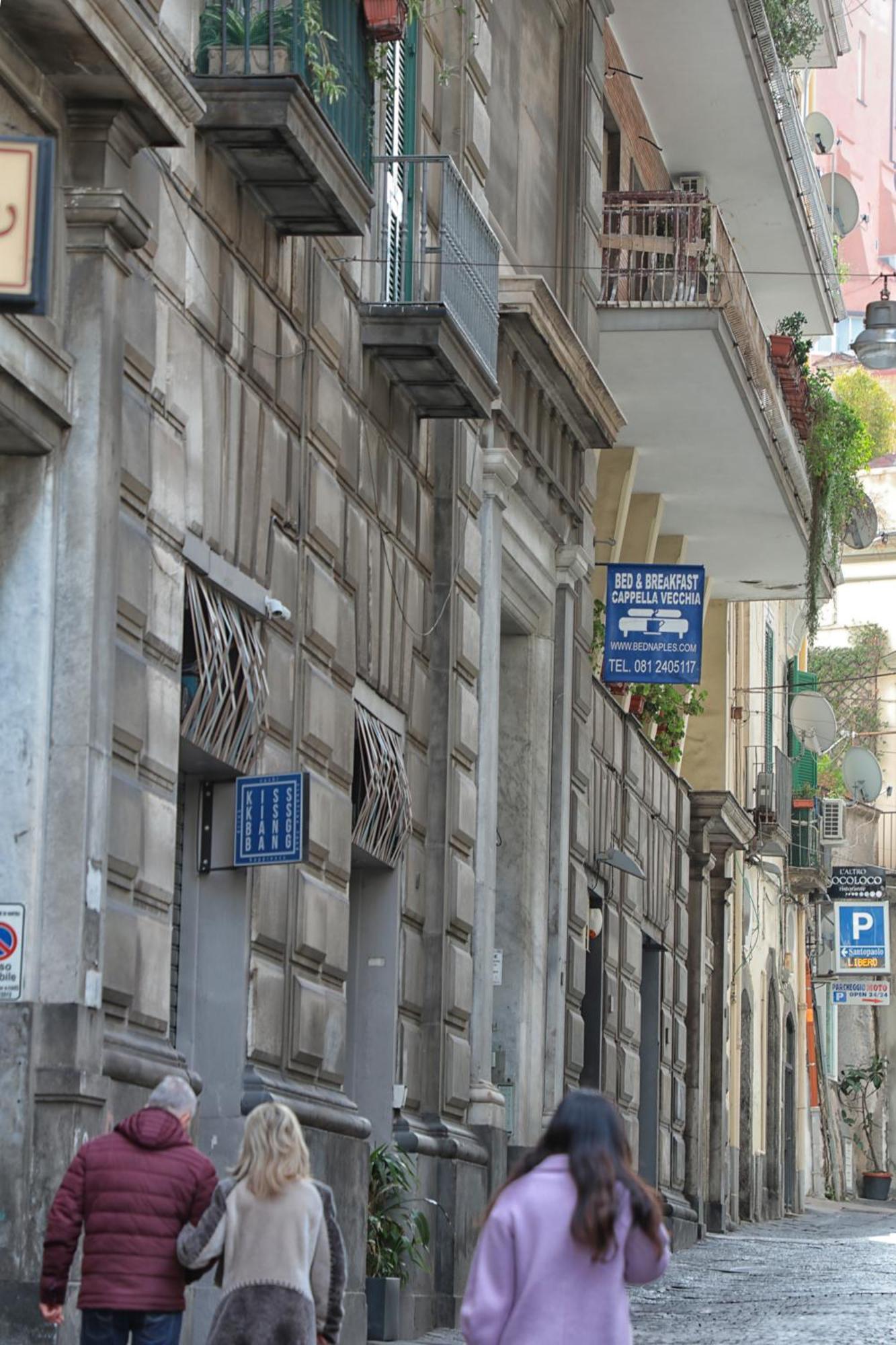 B&B Cappella Vecchia 11 Napoli Eksteriør billede